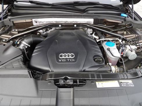 Used 2014 Audi Q5 TDI Premium Plus image 32