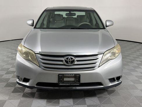 Used 2011 Toyota Avalon FWD image 6