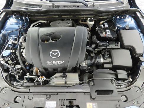 Used 2018 MAZDA MAZDA3 Grand Touring w/ Premium Equipment Package image 29