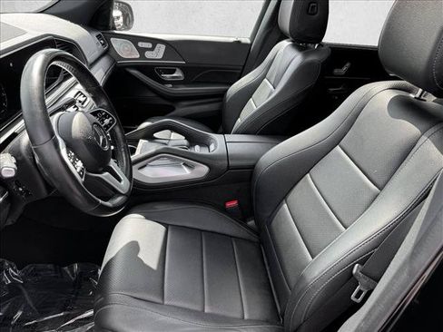 Used 2021 Mercedes-Benz GLS 450 4MATIC image 9
