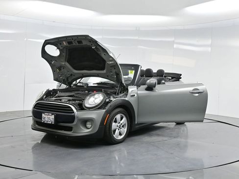 Used 2017 MINI Cooper Convertible image 39