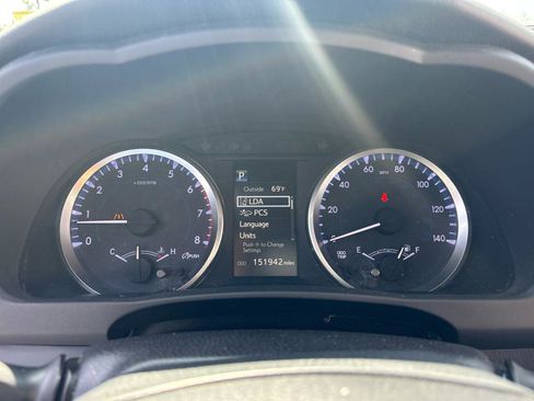 Used 2017 Toyota Highlander LE w/ Protection Package #3 image 18