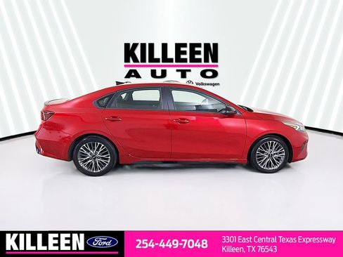 Used 2024 Kia Forte GT-Line w/ GT-Line Premium Package FWD image 10