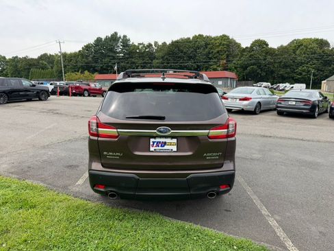 Used 2019 Subaru Ascent Limited AWD/4WD image 5
