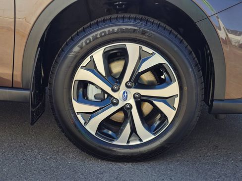 Used 2022 Subaru Outback Touring XT AWD/4WD image 8