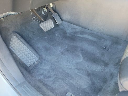 Used 2024 Honda CR-V EX image 17