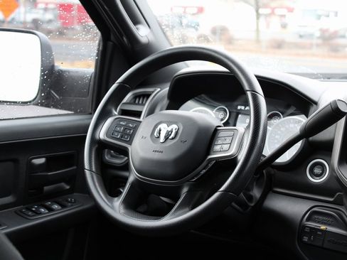 Used 2021 RAM 3500 Tradesman image 20