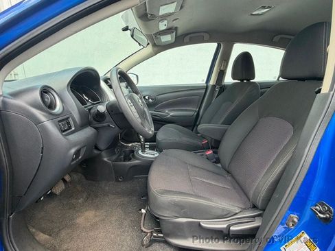 Used 2017 Nissan Versa SV FWD image 10