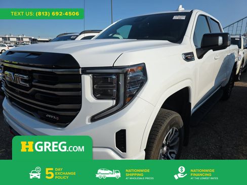 Used 2025 GMC Sierra 1500 AT4 w/ Technology Package AWD/4WD image 1