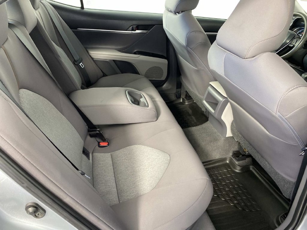 Used 2020 Toyota Camry LE w/ Sunroof Package FWD image 12