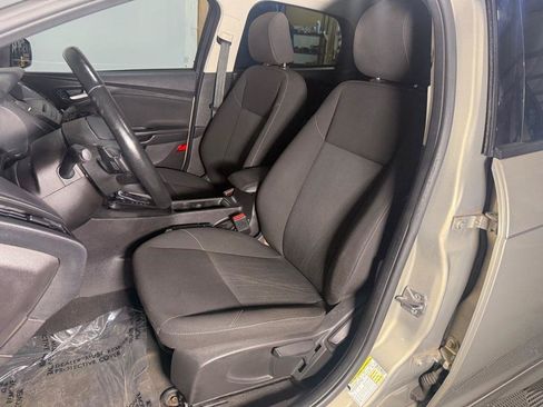 Used 2015 Ford Focus SE w/ SE Sport Package FWD image 15