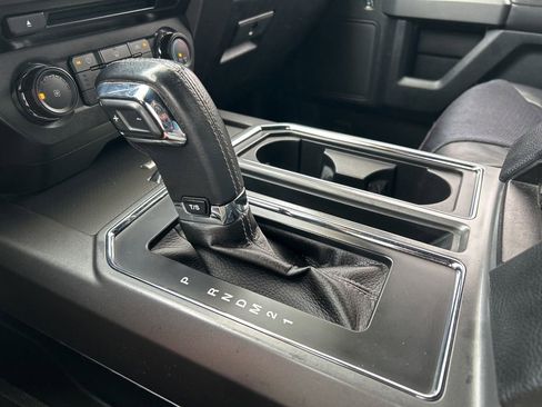 Used 2015 Ford F150 XLT w/ Equipment Group 302A Luxury image 33