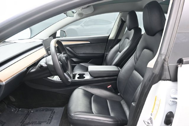 Used 2023 Tesla Model 3 Standard Range RWD image 8