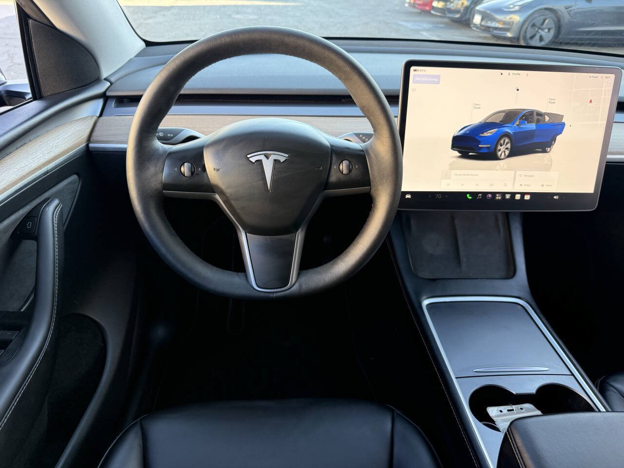 Used 2024 Tesla Model Y Long Range AWD/4WD image 18