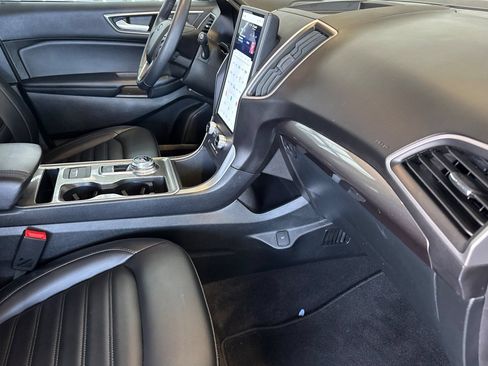 Certified 2023 Ford Edge SEL w/ Convenience Package AWD/4WD image 19