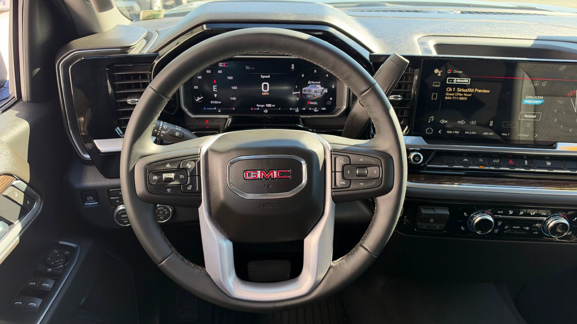 Used 2026 GMC Sierra 1500 Elevation AWD/4WD image 11