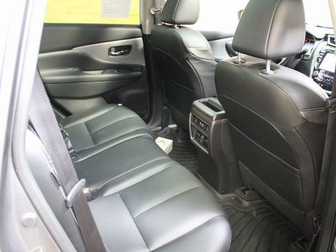 Used 2021 Nissan Murano SL image 9