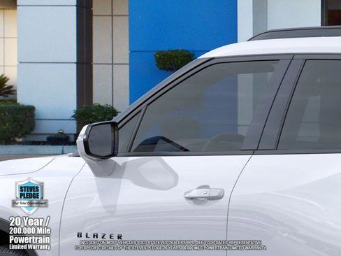 New 2025 Chevrolet Blazer LT w/ Sound & Technology Package image 12
