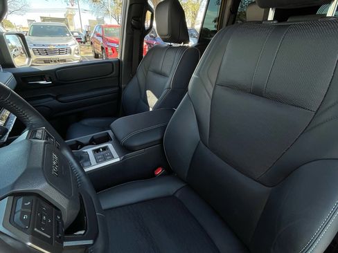 Used 2024 Toyota Land Cruiser image 22