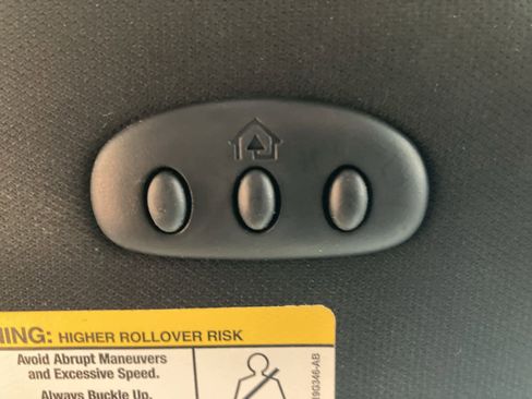 Used 2019 Ford Explorer XLT w/ Equipment Group 202A image 27