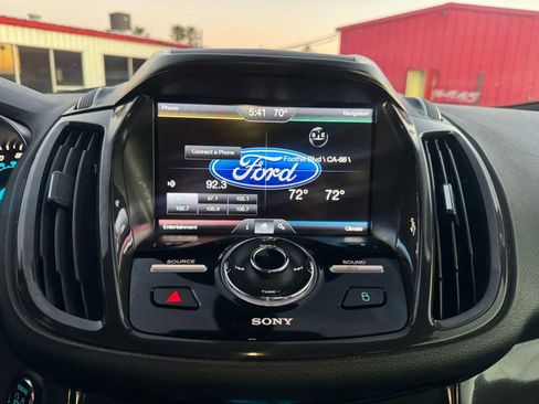 Used 2014 Ford Escape Titanium image 27