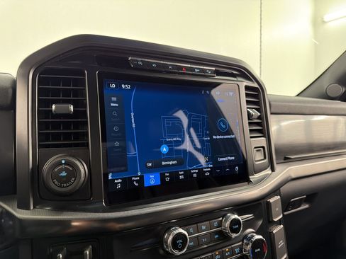 Used 2024 Ford F150 Lariat w/ Bed Utility Package AWD/4WD image 22