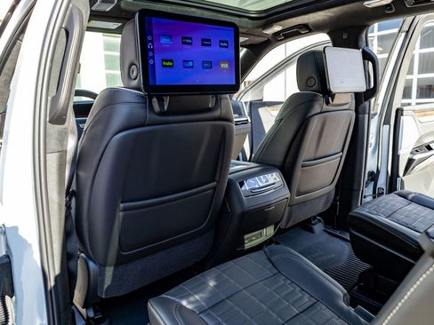 Used 2026 Cadillac Escalade Platinum Sport w/ LPO, Floor Liner Package image 32