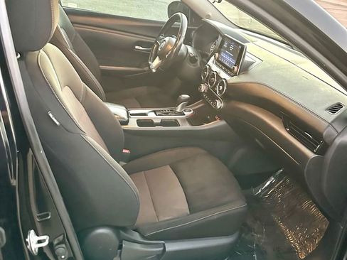 Used 2021 Nissan Sentra SV image 11
