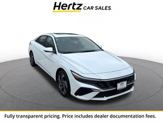 Used 2025 Hyundai Elantra SEL FWD video 1
