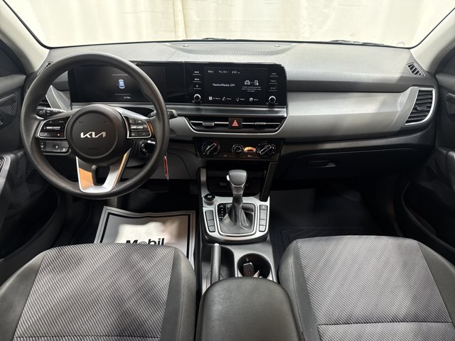 Used 2024 Kia Seltos LX AWD/4WD image 15