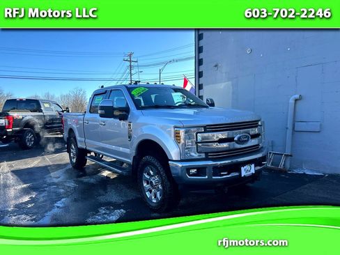 Used 2019 Ford F250 Lariat w/ Chrome Package image 1