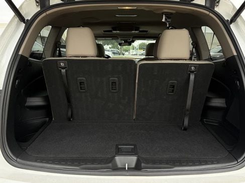 Used 2022 Honda Pilot Touring image 31