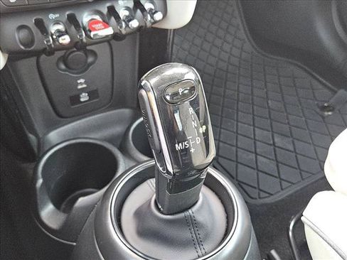Used 2024 MINI Cooper S FWD image 12