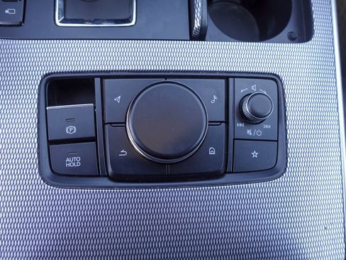 Used 2025 MAZDA CX-70 Plug-In Hybrid w/ Premium Plus AWD/4WD image 25