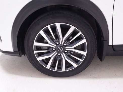 Used 2023 Nissan Kicks SV w/ Exterior Package FWD image 34