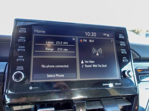 Used 2023 Toyota Camry XLE image 17