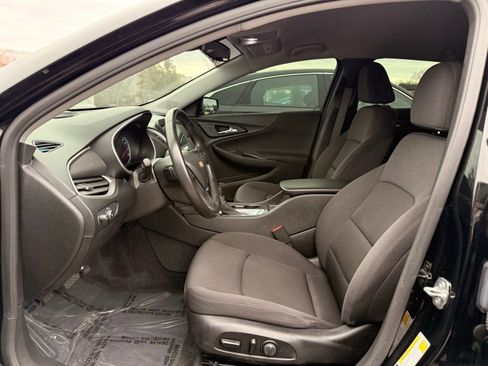 Used 2021 Chevrolet Malibu RS image 20