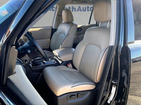 Used 2022 Nissan Armada SV w/ SV Appearance Package image 20