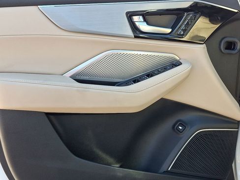 Used 2023 Acura MDX Technology image 13