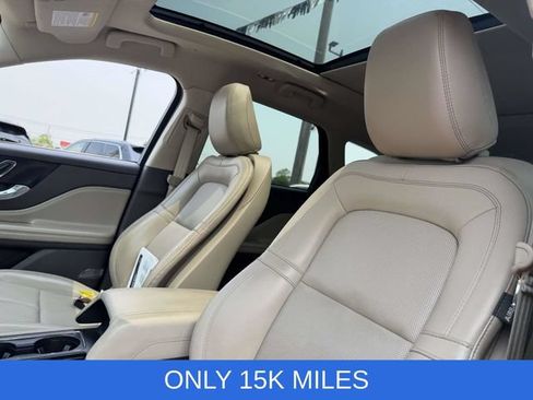 Certified 2023 Lincoln Corsair AWD w/ Equipment Group 101A image 10