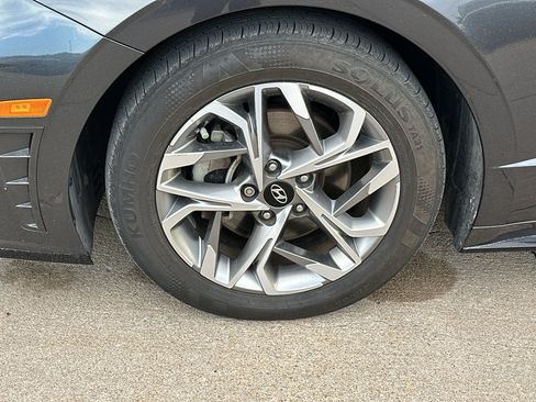 Used 2021 Hyundai Sonata SEL FWD image 3