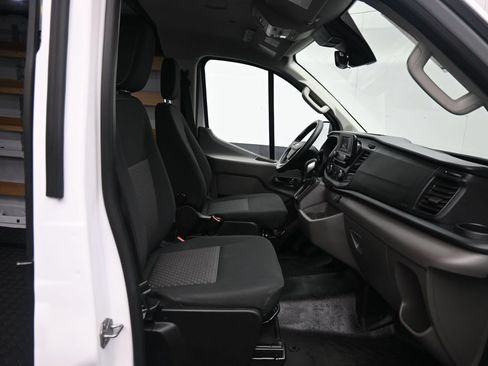 Used 2025 Ford Transit 250 Low Roof w/ Exterior Upgrade Package RWD image 29