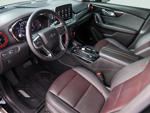 Used 2023 Chevrolet Blazer RS image 9