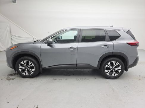 Used 2023 Nissan Rogue SV AWD/4WD image 7