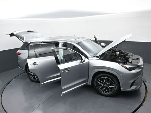 Used 2025 Lexus TX 350 AWD w/ Technology Package image 38