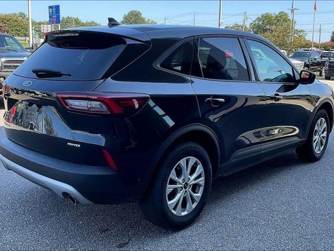 Used 2025 Ford Escape Active AWD/4WD image 6