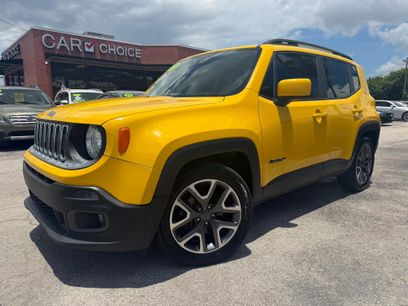 Used 2017 Jeep Renegade Latitude w/ Popular Equipment Group