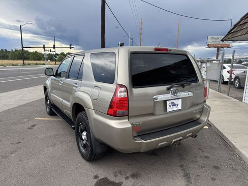 Used 2009 Toyota 4Runner SR5 image 5