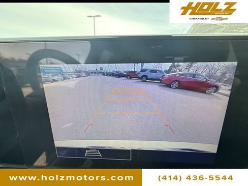 Used 2024 Chevrolet Trax RS w/ Driver Confidence Package image 14