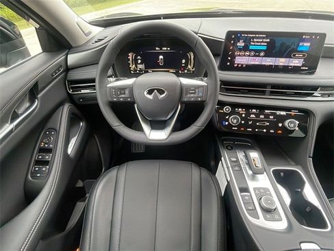 New 2026 INFINITI QX60 Luxe w/ Cargo Package image 10